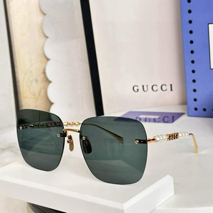 Picture of Gucci Sunglasses _SKUfw79338140fw